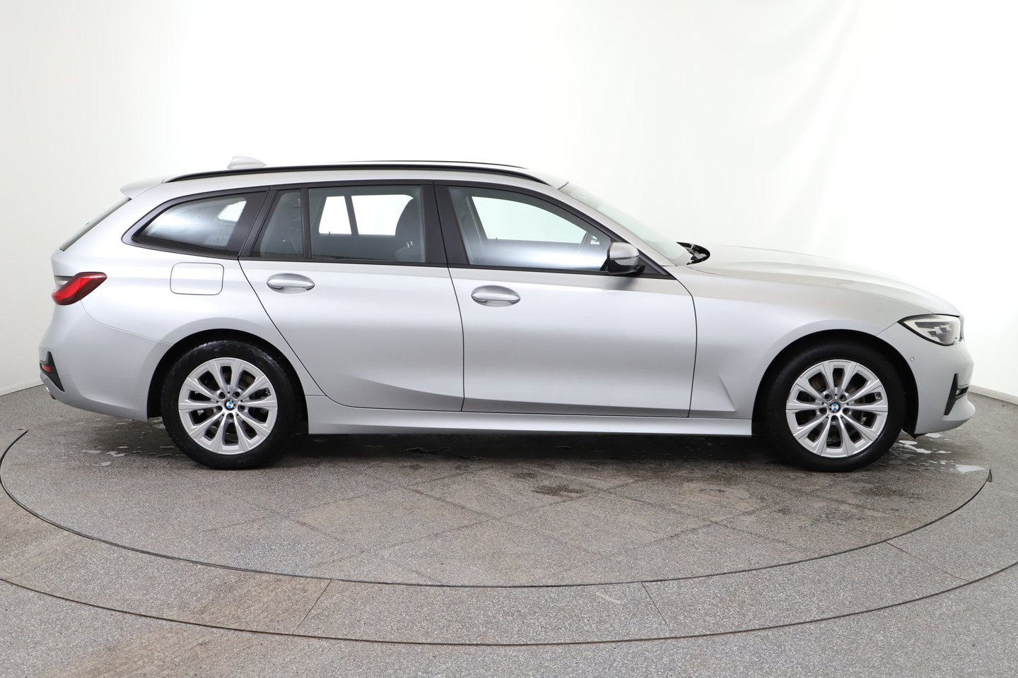 BMW 318d Touring | Bild 6 von 25