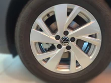 VW Taigo 4Me TSI in Reflexsilber Metallic