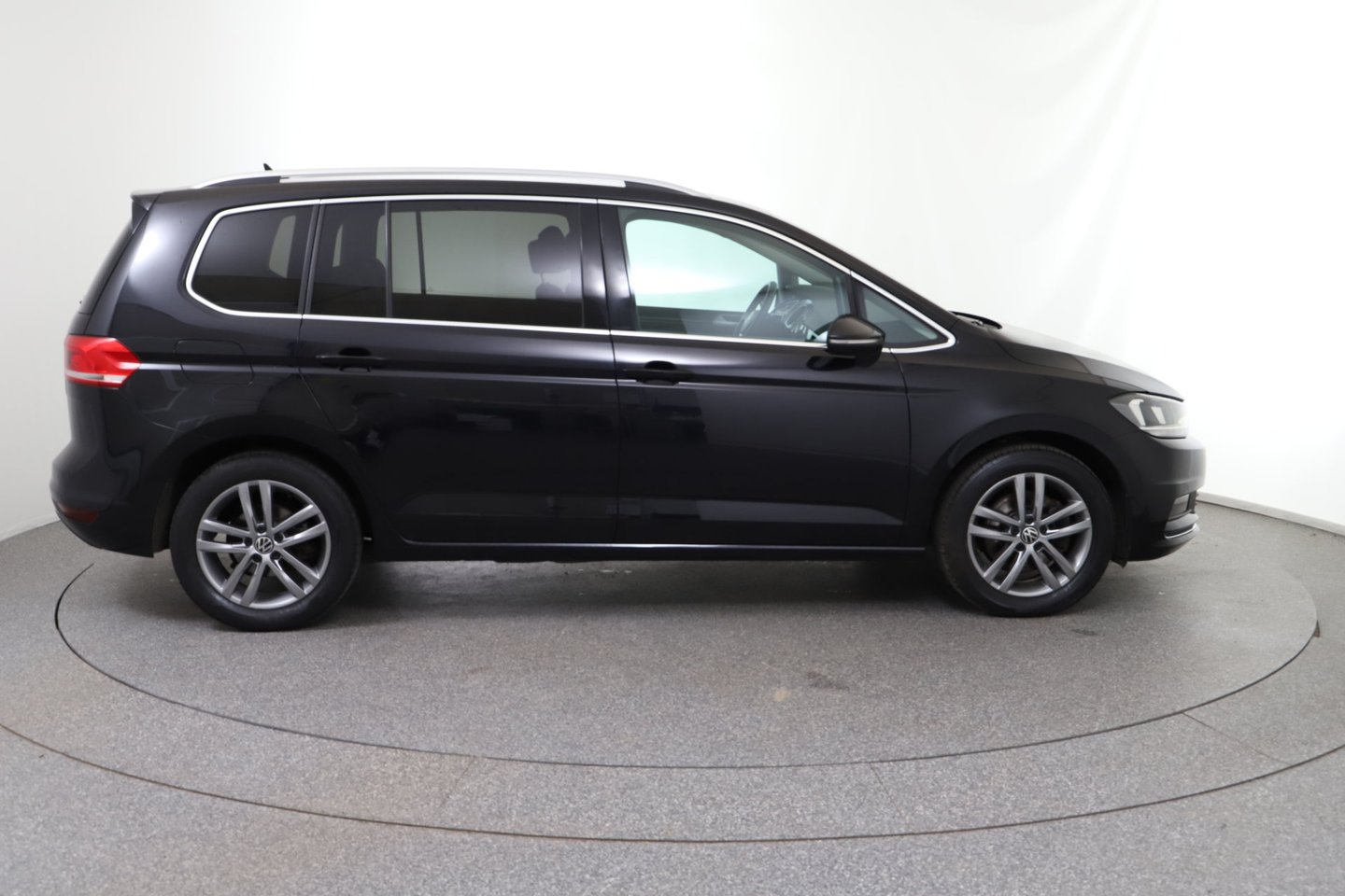 VW Touran Highline TSI ACT OPF DSG 7-Sitzer | Bild 6 von 32