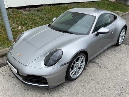 Porsche 911 Carrera