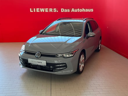 VW Golf Variant Life mHeV DSG