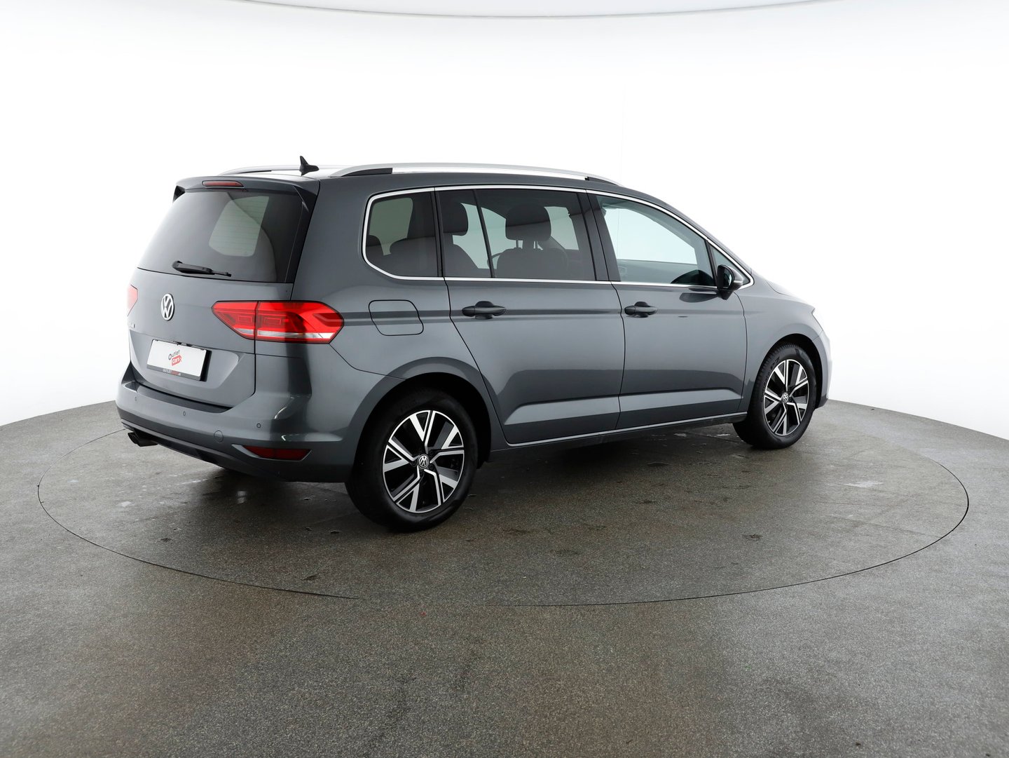 VW Touran Highline TDI SCR DSG | Bild 5 von 24