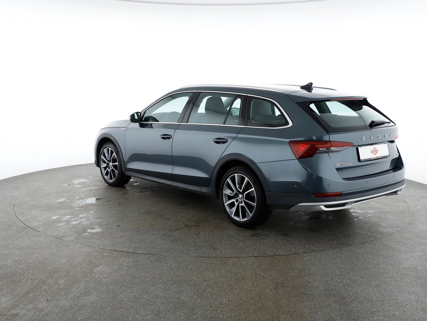 Škoda OCTAVIA Combi 4x4 SCOUT TDI DSG | Bild 3 von 30