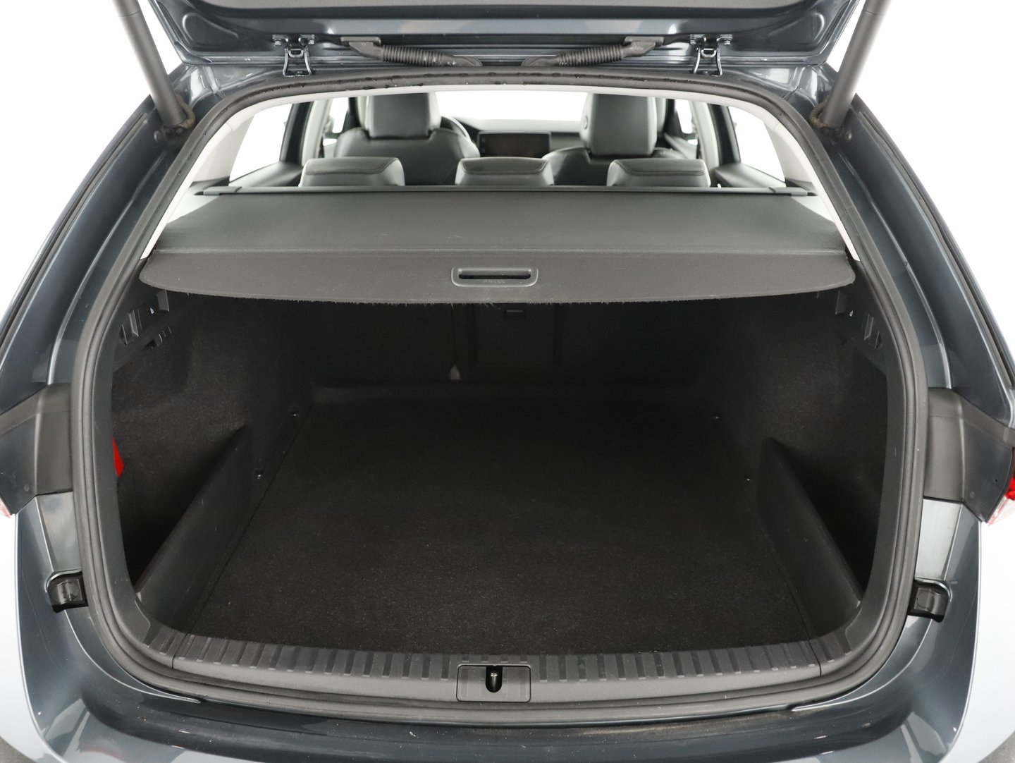 Škoda OCTAVIA Combi 4x4 SCOUT TDI DSG | Bild 26 von 30