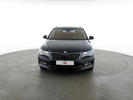 Škoda Superb Kombi 2,0 TDI 4x4 Style DSG