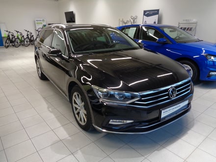 VW Passat Variant Elegance TDI DSG