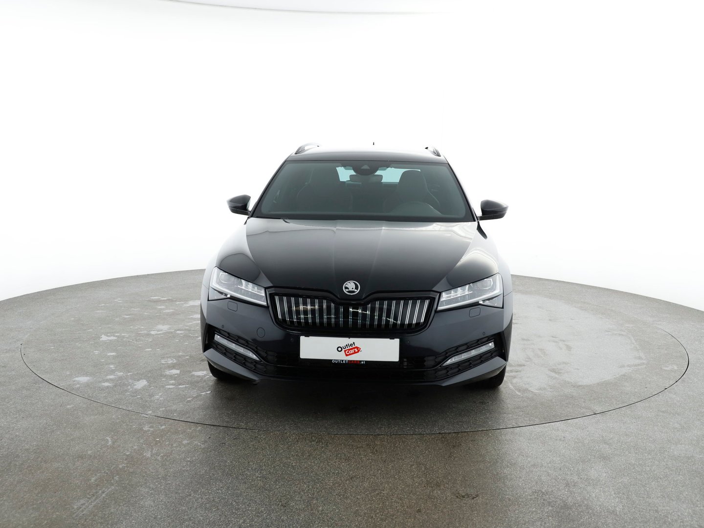 Škoda Superb Combi iV Sportline DSG | Bild 2 von 23