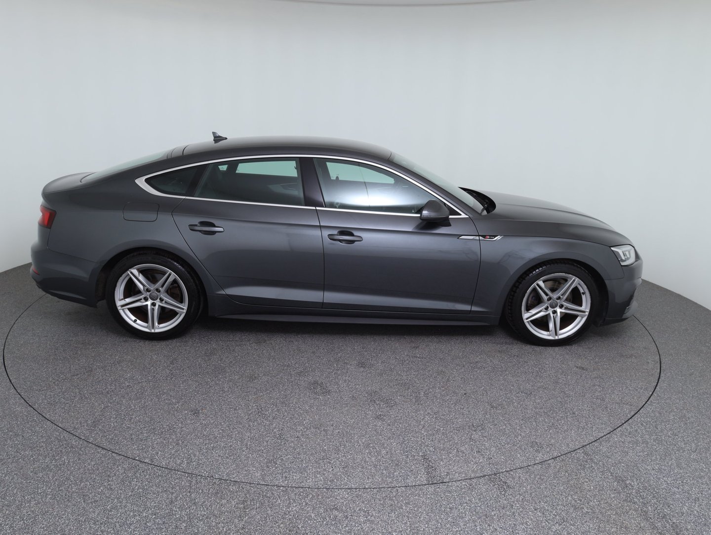 Audi A5 Sportback 35 TFSI Sport | Bild 4 von 15