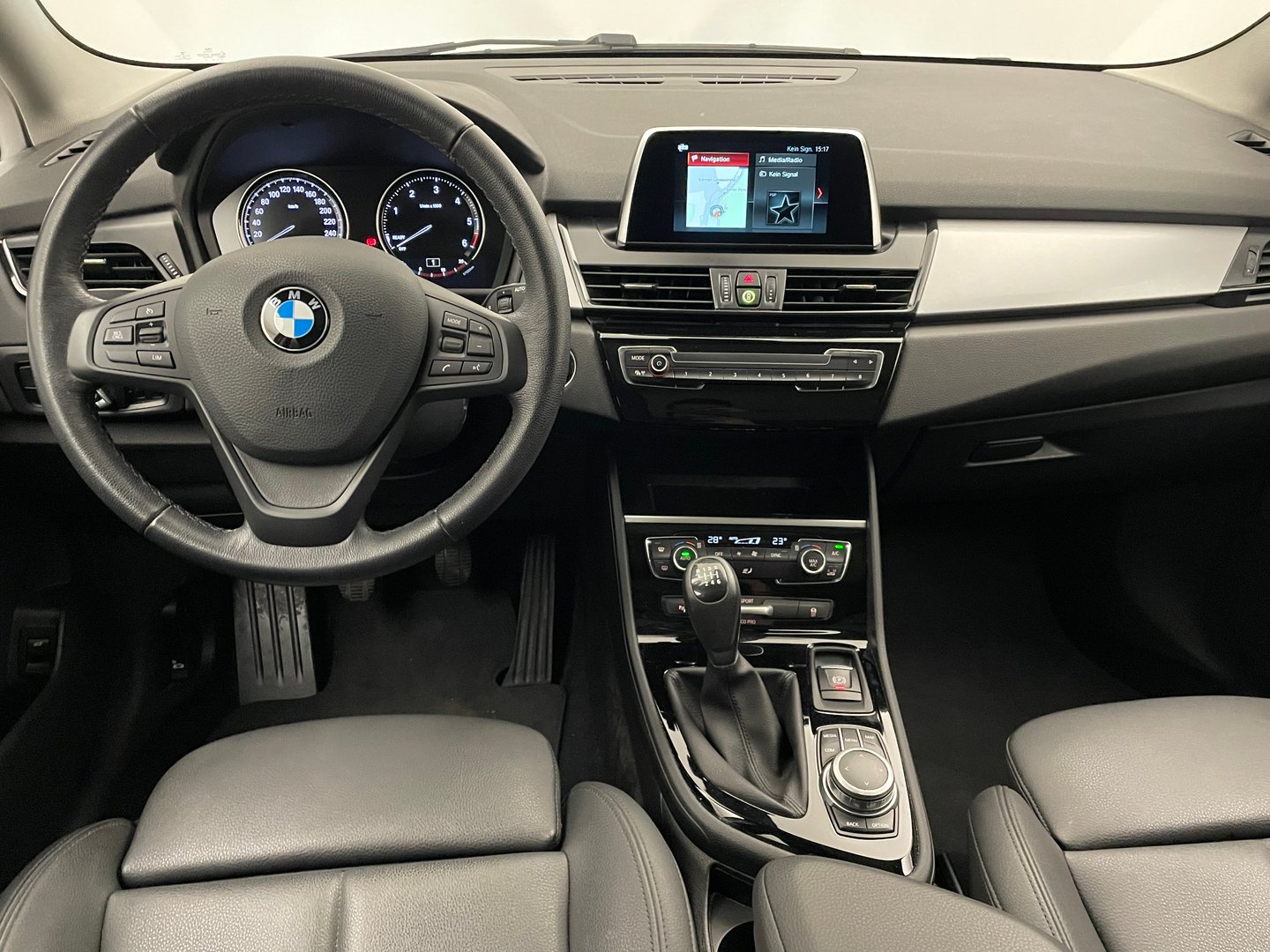 BMW 218d Gran Tourer | Bild 11 von 29