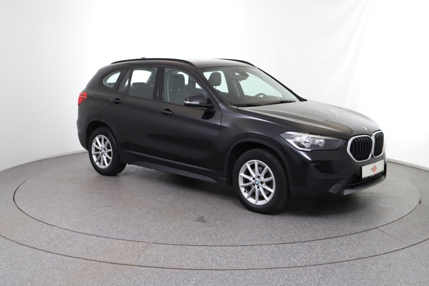 BMW X1 xDrive18d | Bild 7 von 29