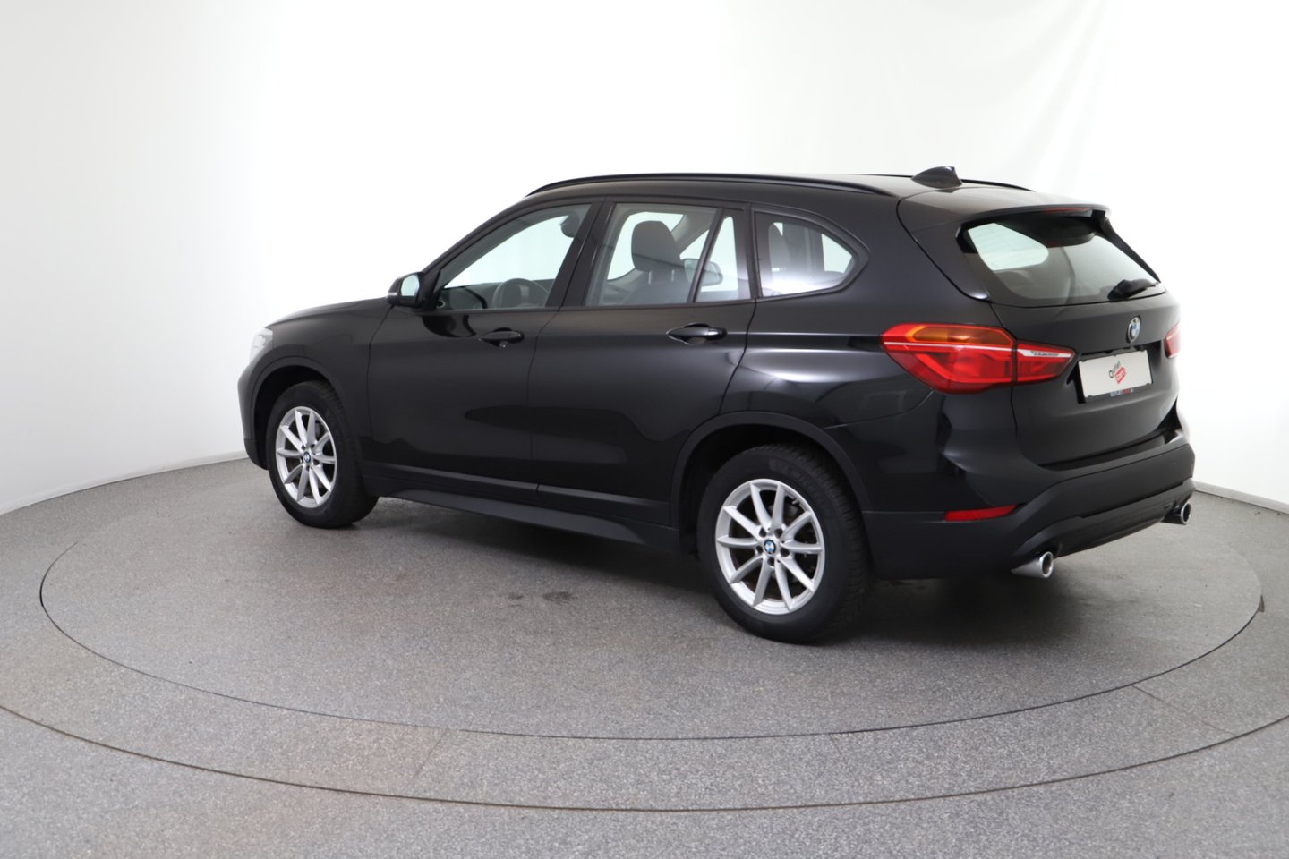 BMW X1 xDrive18d | Bild 3 von 29