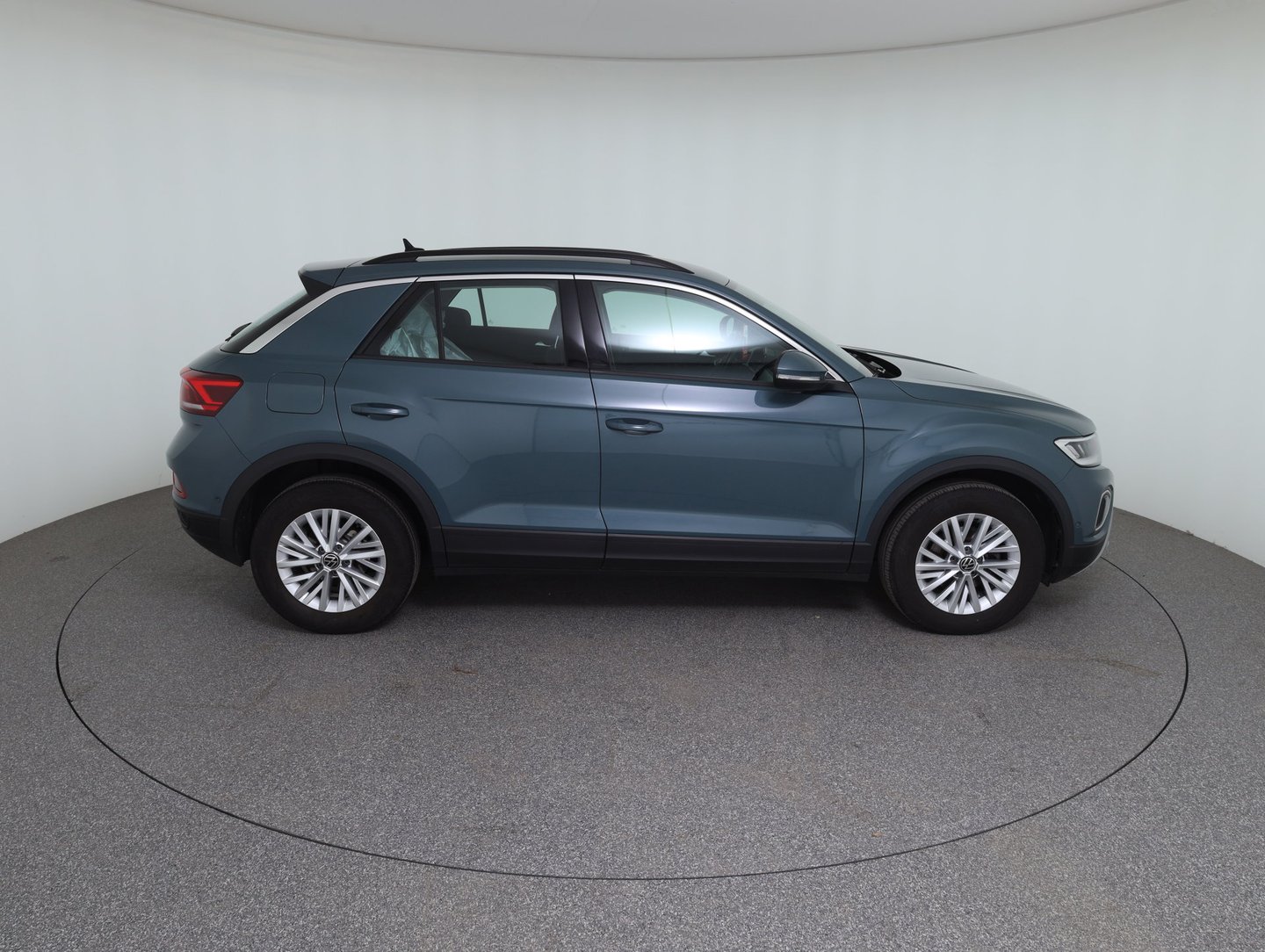 VW T-Roc Life TSI | Bild 4 von 23