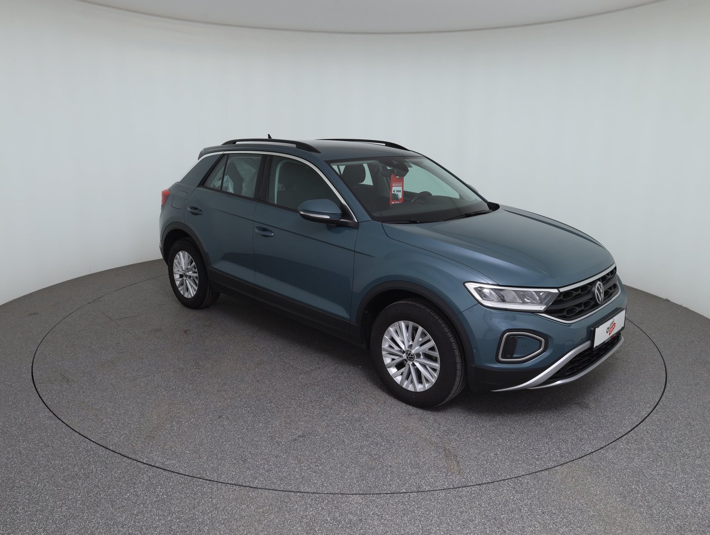 VW T-Roc Life TSI | Bild 3 von 23