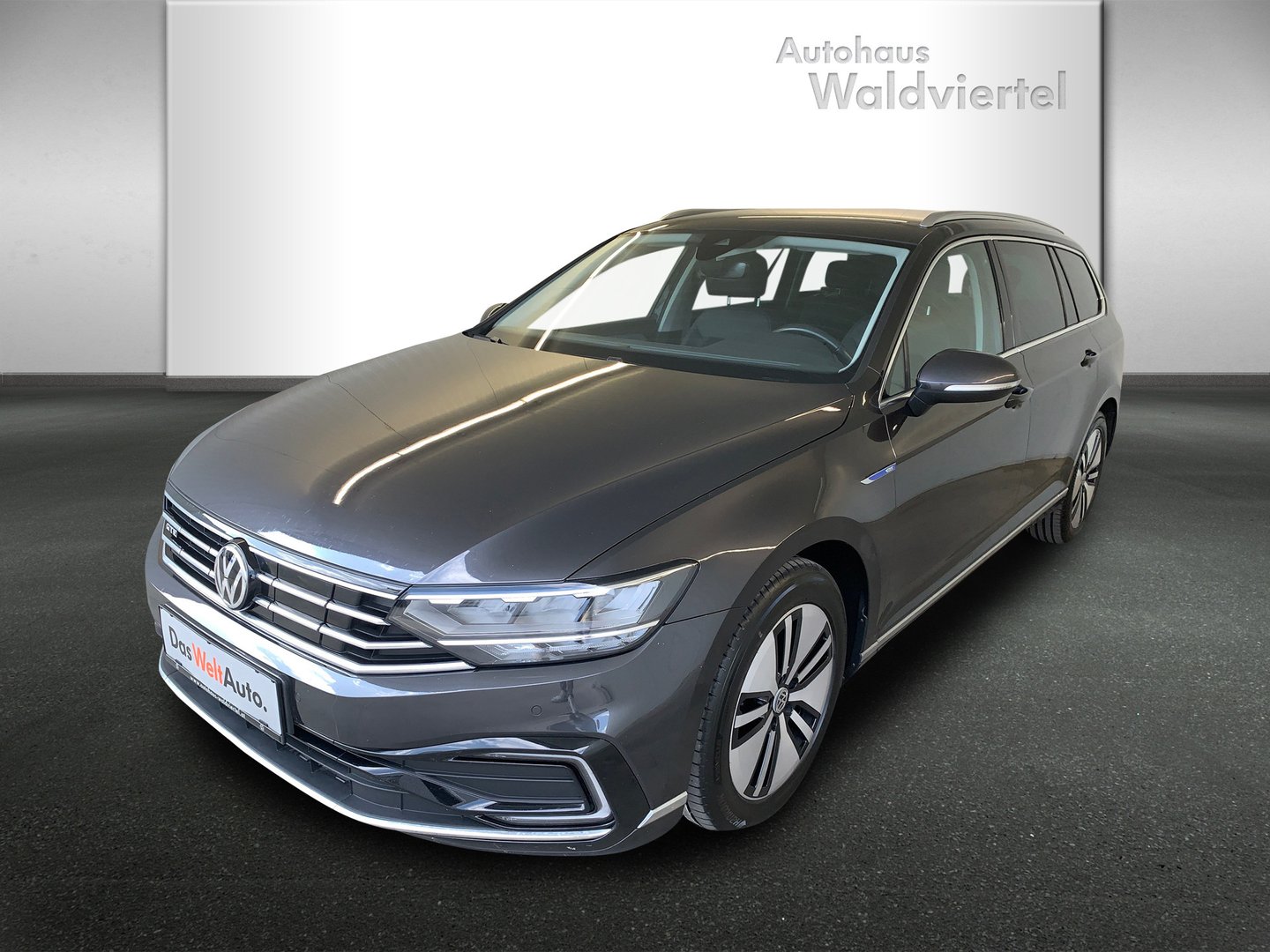 VW Passat Variant