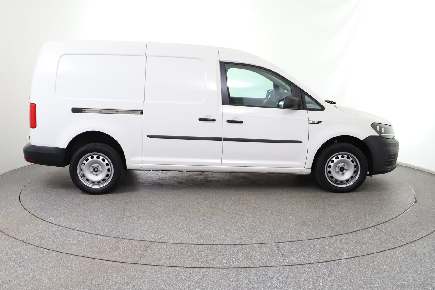 VW Caddy Maxi Kastenwagen TDI 4MOTION | Bild 6 von 20