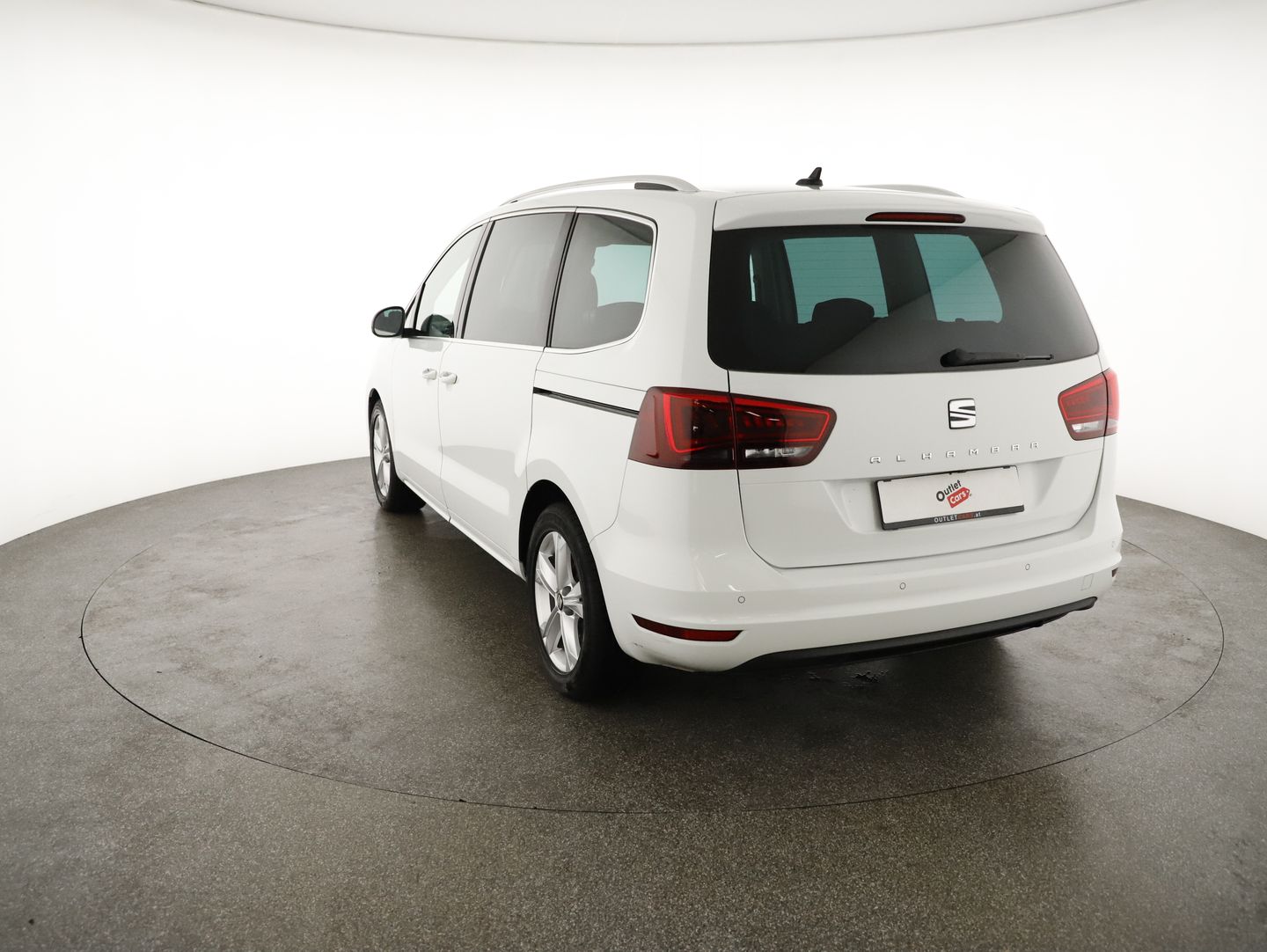 SEAT Alhambra Xcellence 2,0 TDI DSG | Bild 2 von 21