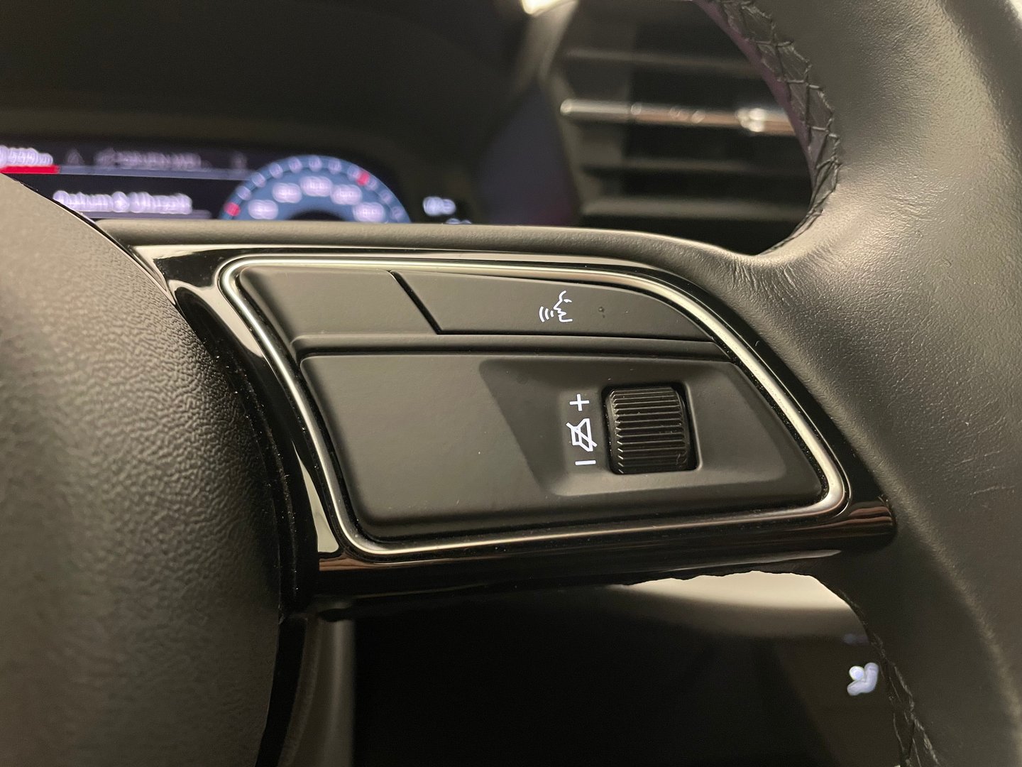 Audi A3 Sportback 30 TDI | Bild 15 von 23