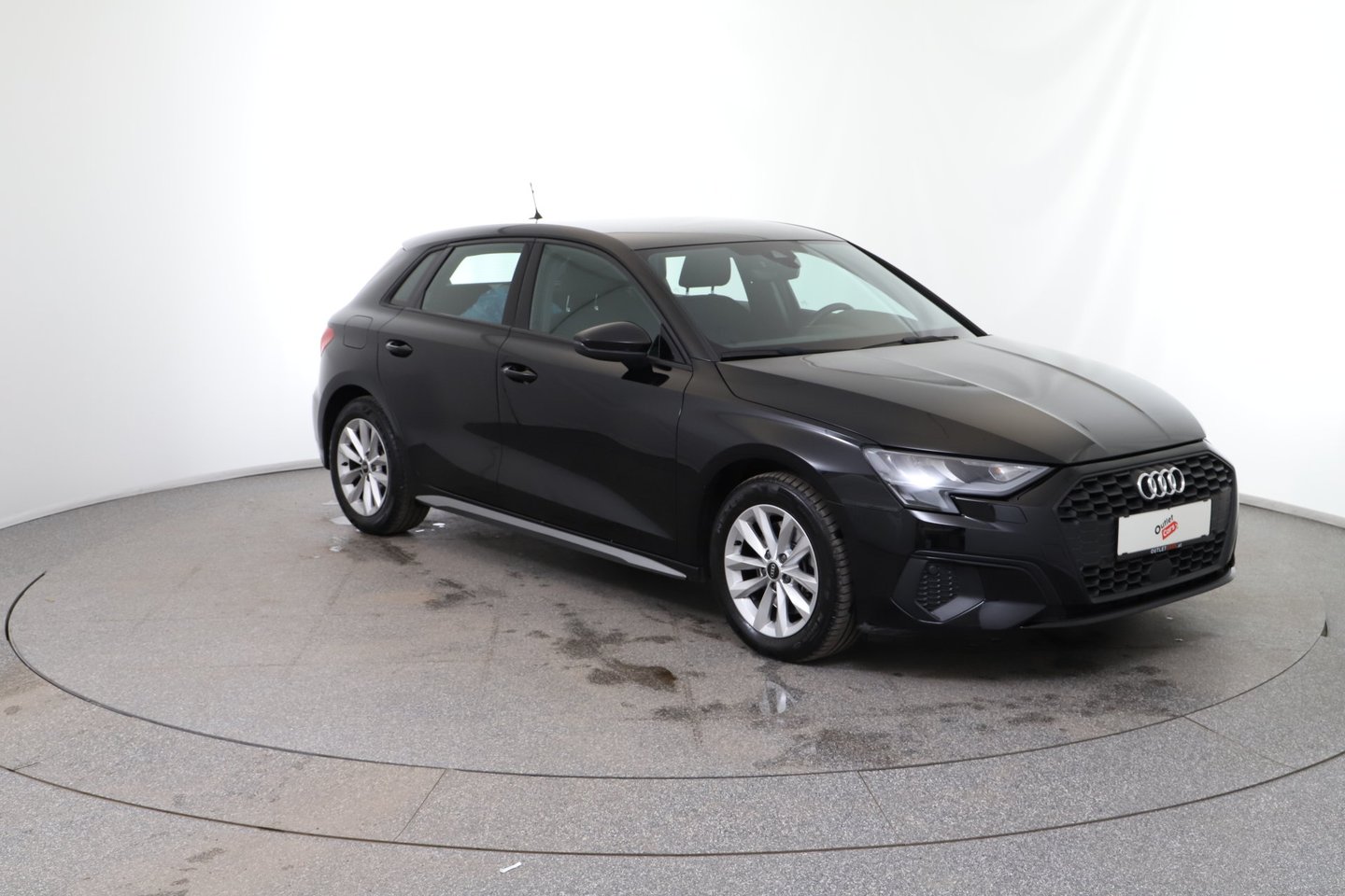 Audi A3 Sportback 30 TDI | Bild 7 von 23