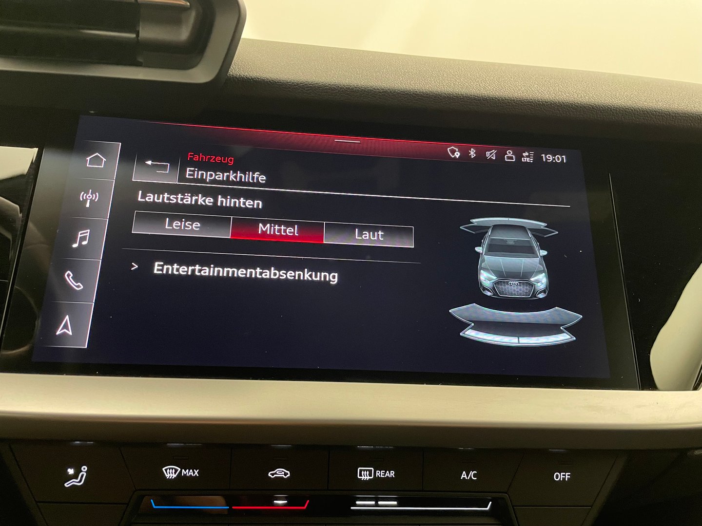Audi A3 Sportback 30 TDI | Bild 17 von 23