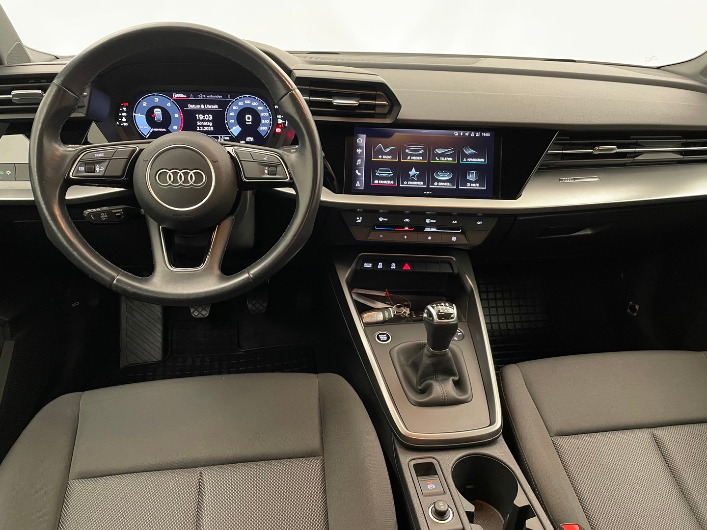 Audi A3 Sportback 30 TDI | Bild 11 von 23
