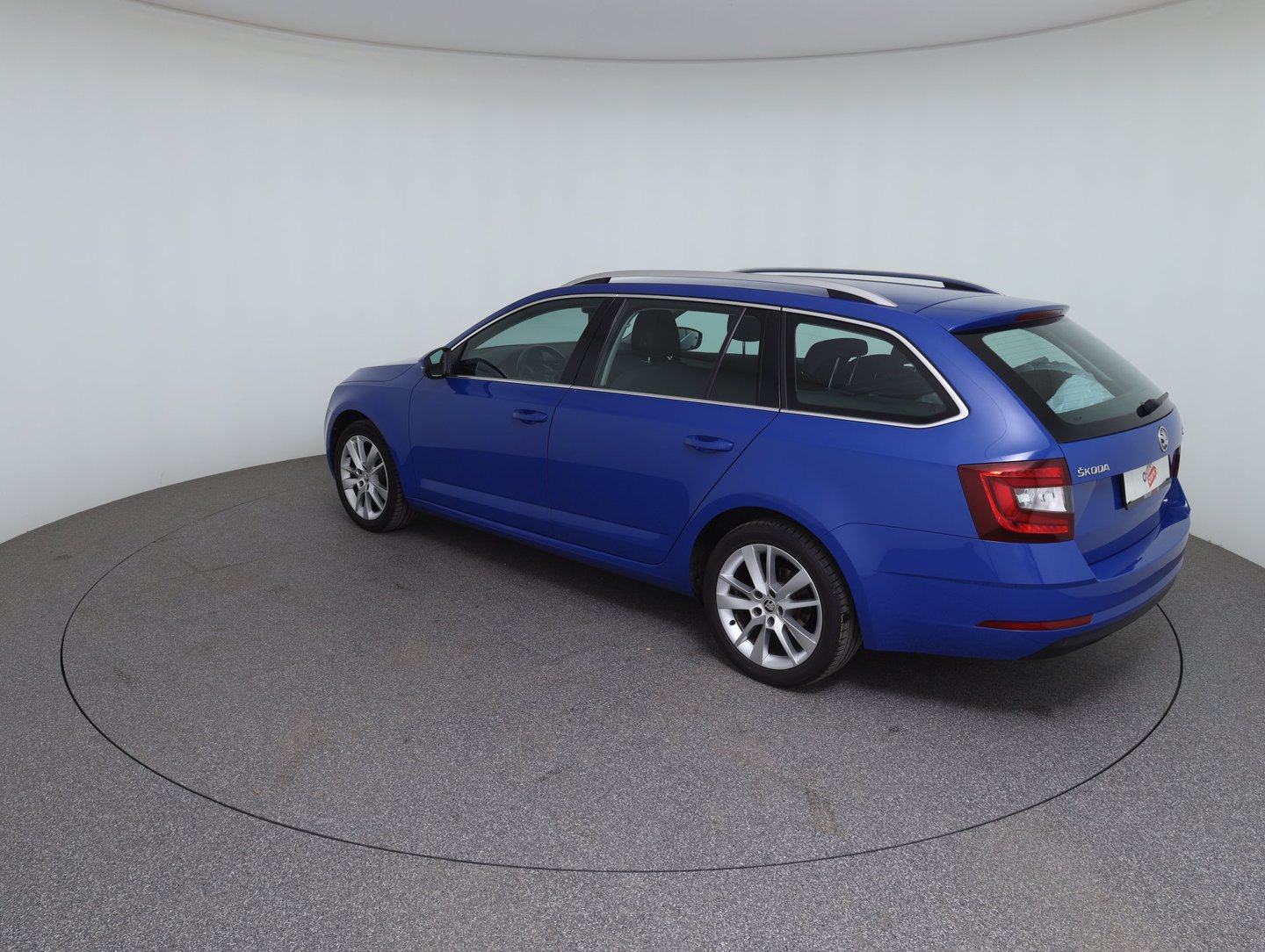 Škoda OCTAVIA Combi Style Limited TDI | Bild 7 von 23