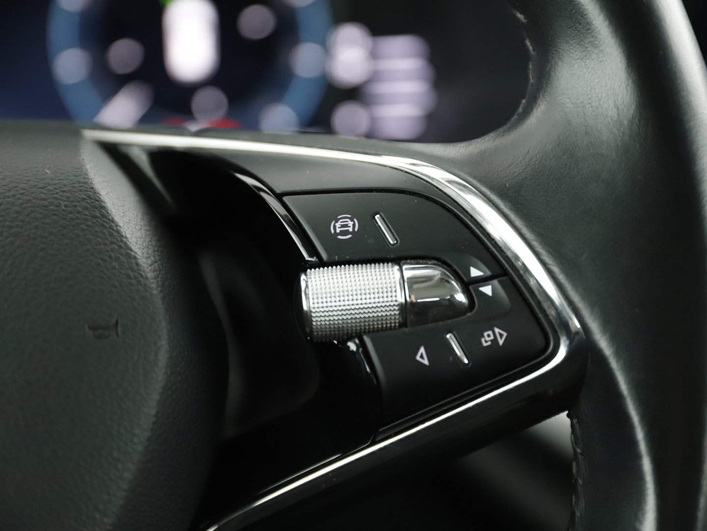 Škoda OCTAVIA Combi Business TDI | Bild 10 von 21