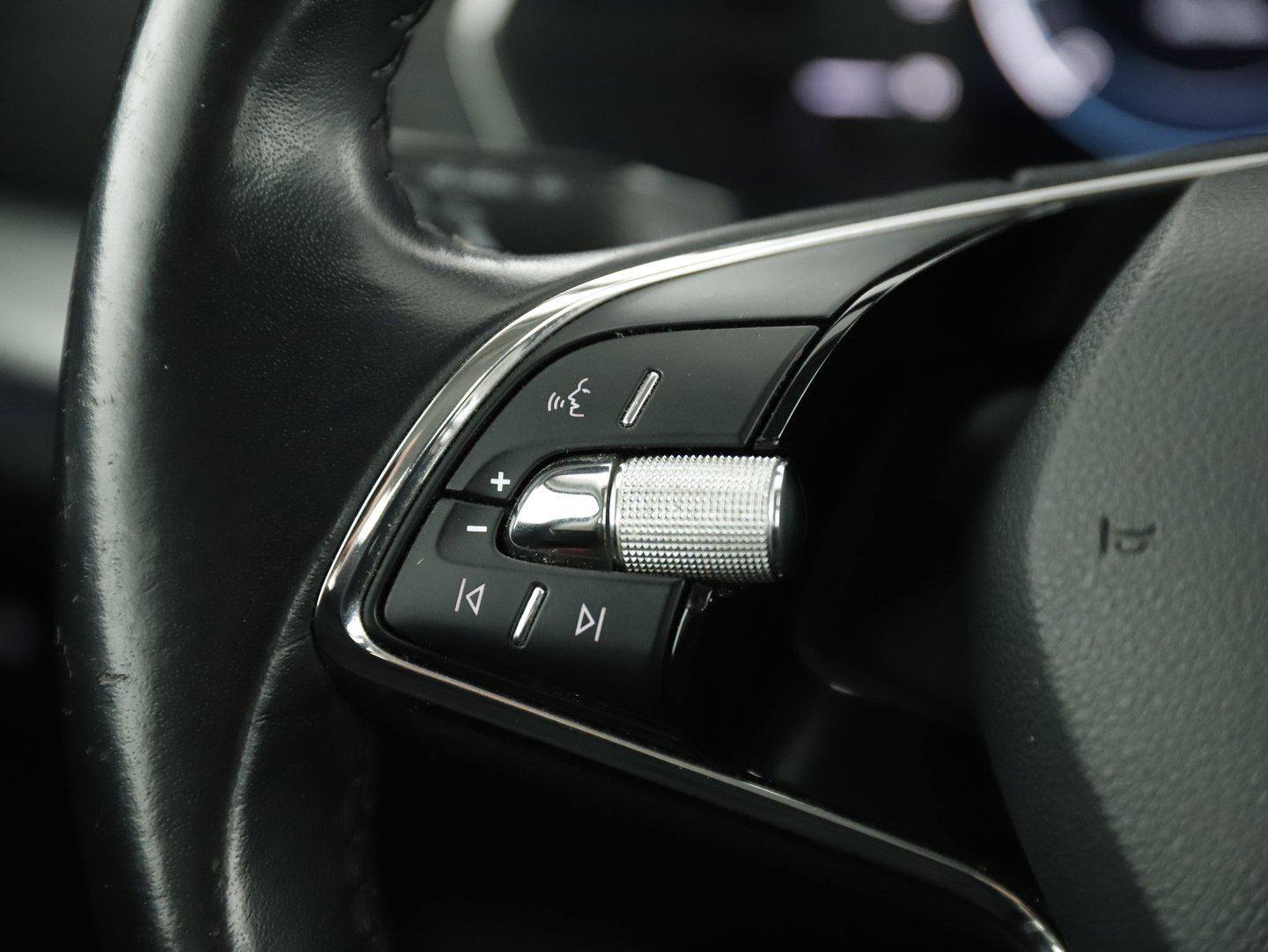Škoda OCTAVIA Combi Business TDI | Bild 9 von 21