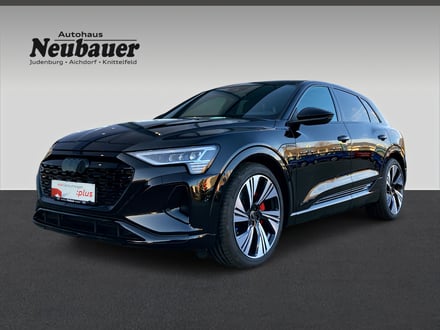 Audi Q8 50 e-tron quattro business