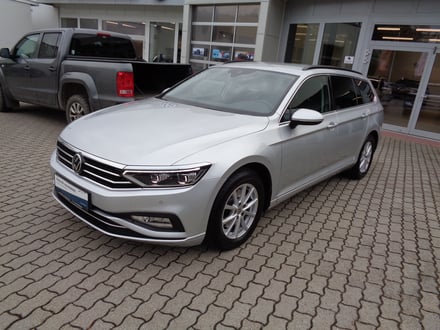 VW Passat Variant Business TDI DSG