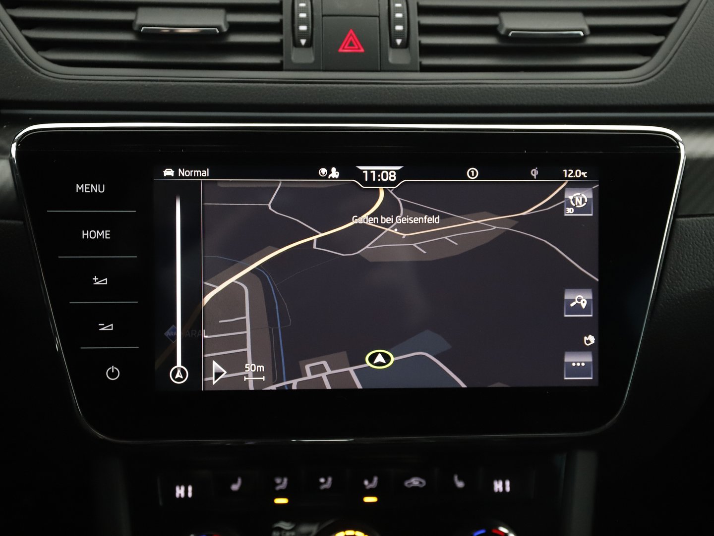 Škoda SUPERB Combi iV SPORTLINE DSG | Bild 18 von 28