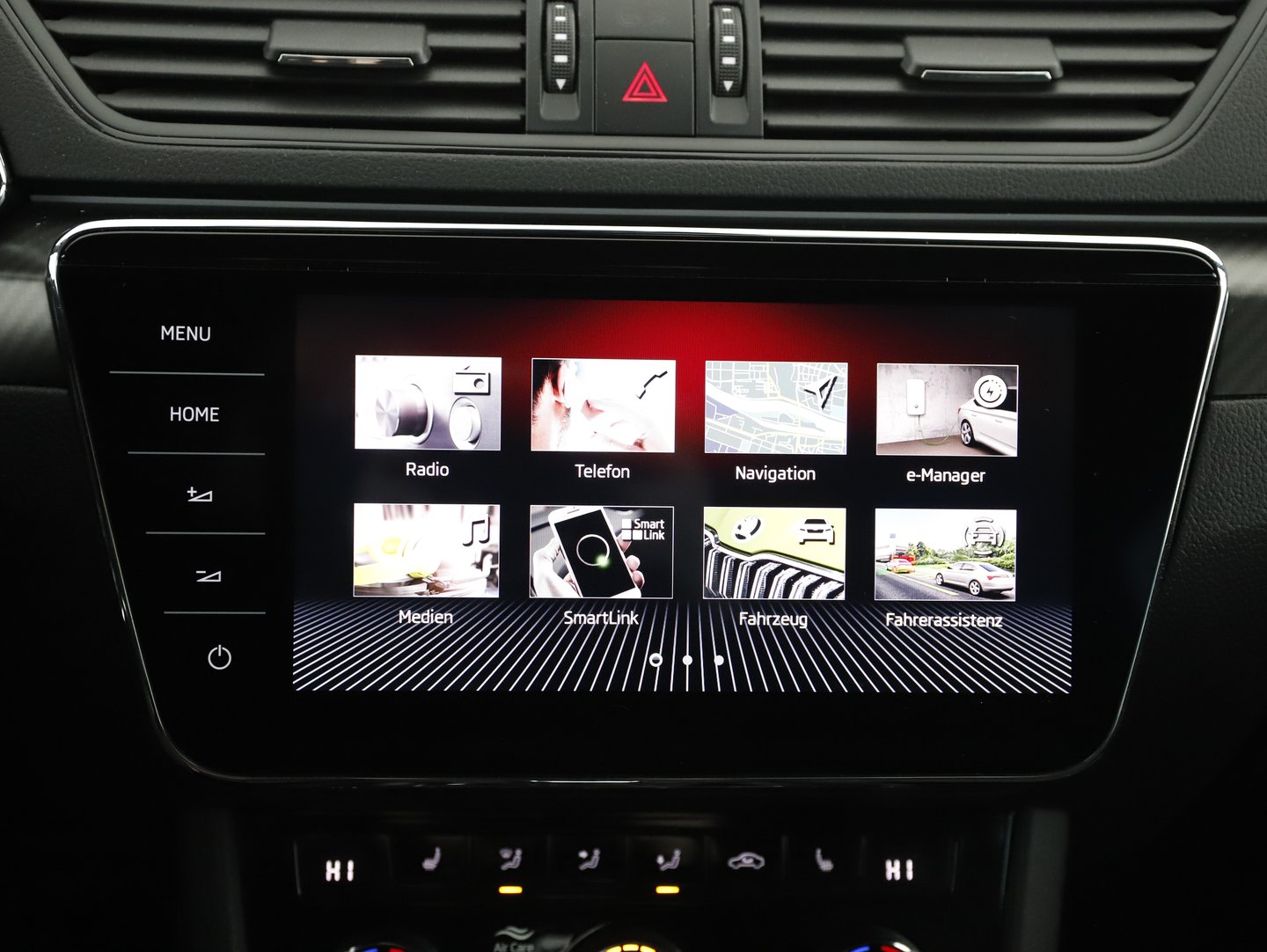 Škoda SUPERB Combi iV SPORTLINE DSG | Bild 17 von 28