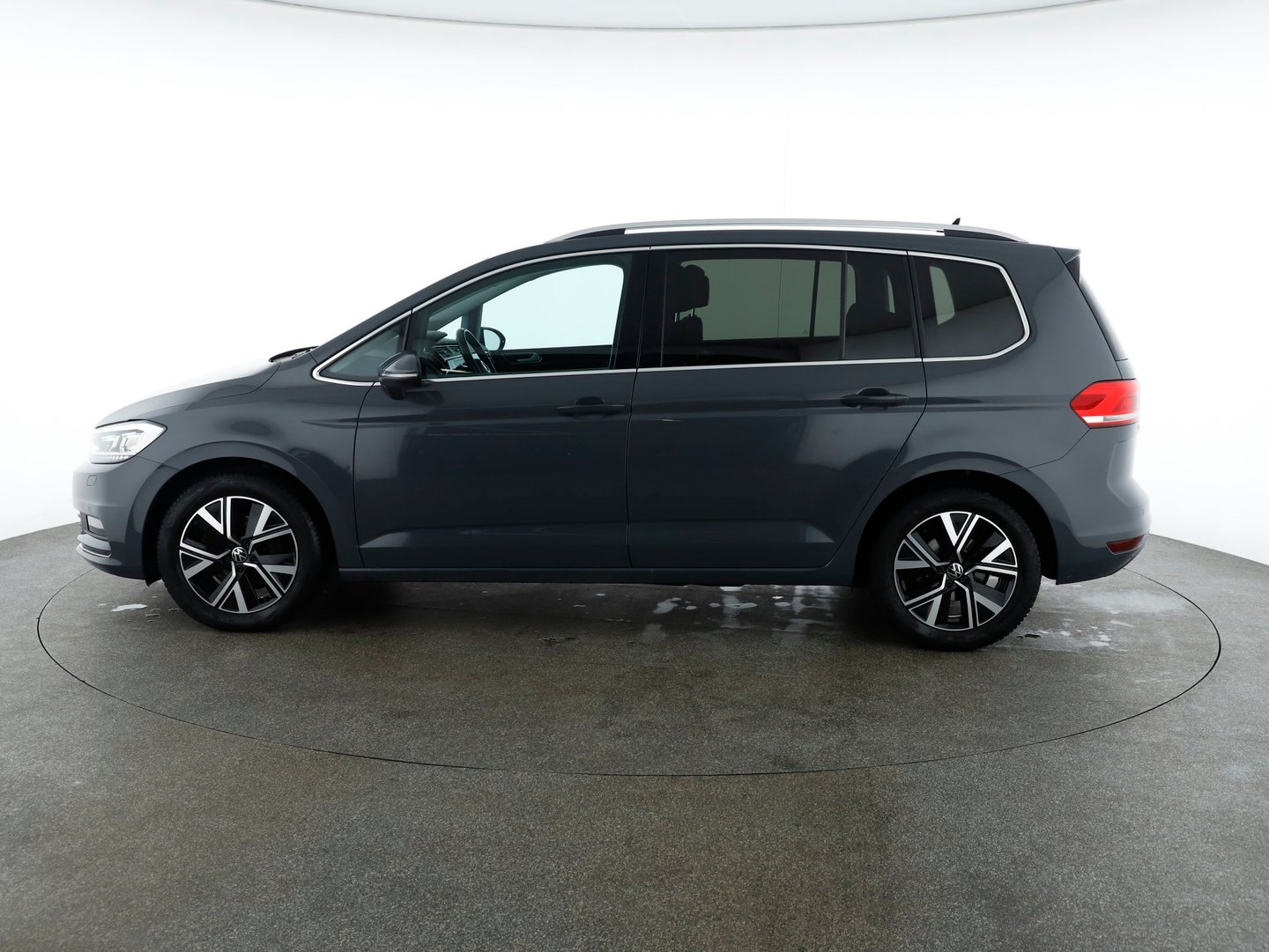 VW Touran Highline TSI | Bild 2 von 29