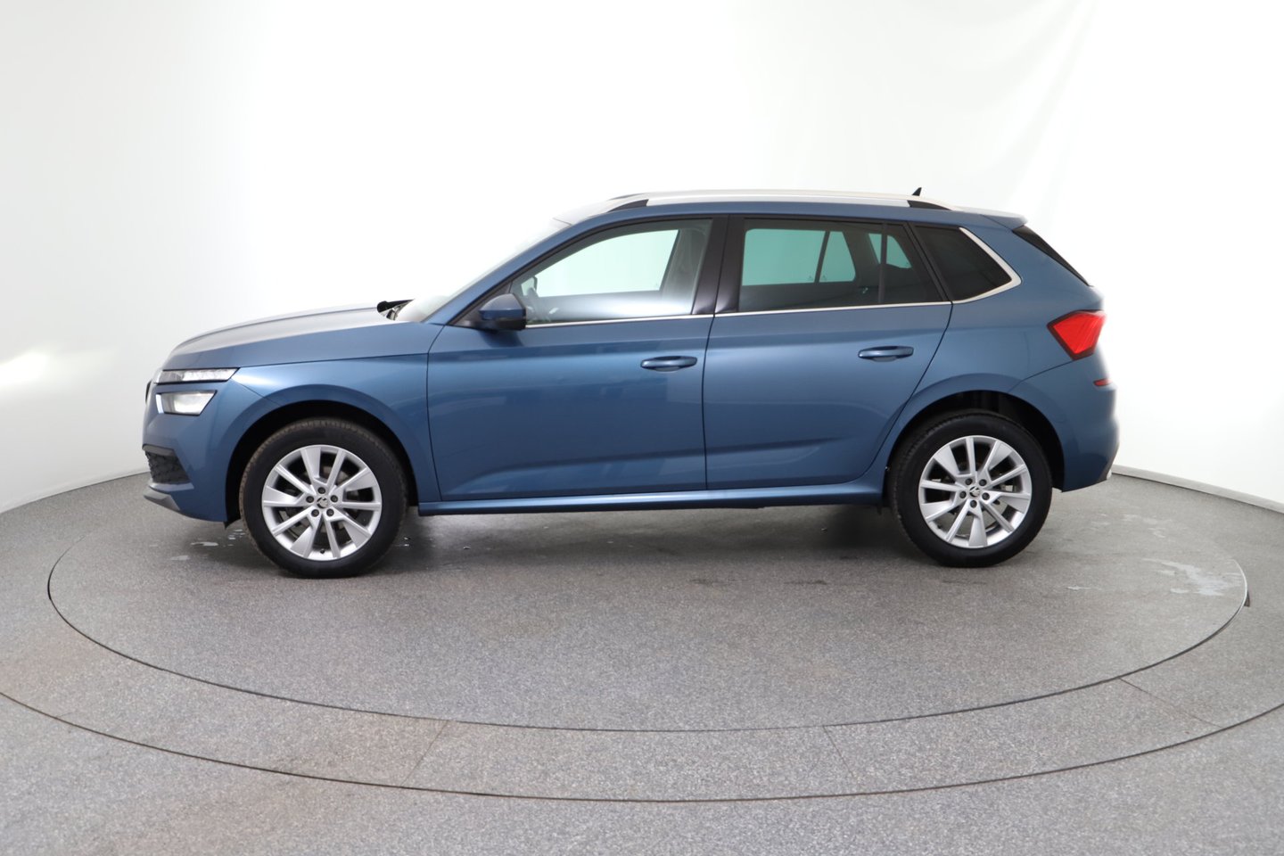 Škoda KAMIQ Ambition TDI DSG | Bild 2 von 28