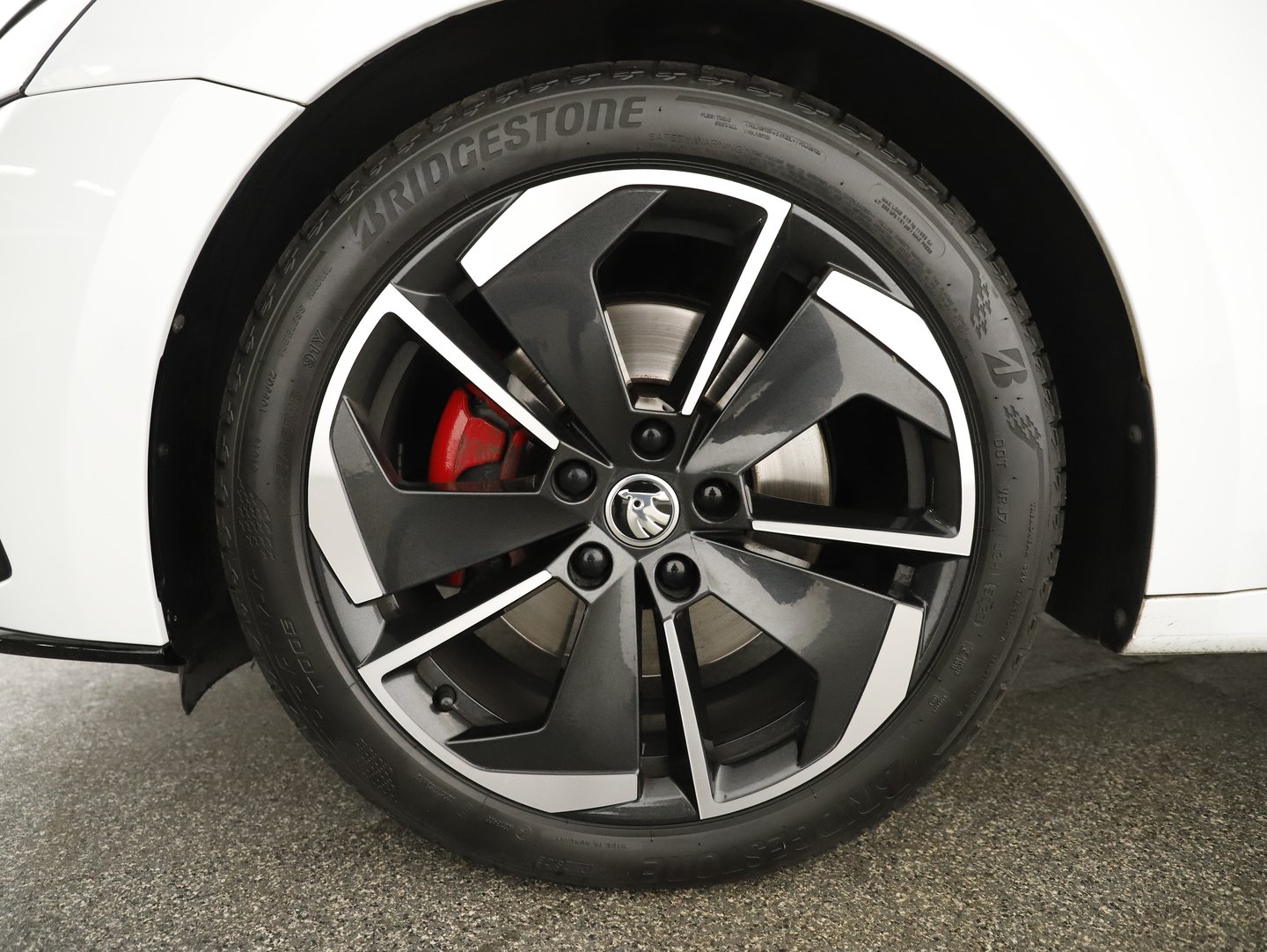 Škoda OCTAVIA Combi 4x4 RS TDI DSG | Bild 9 von 25