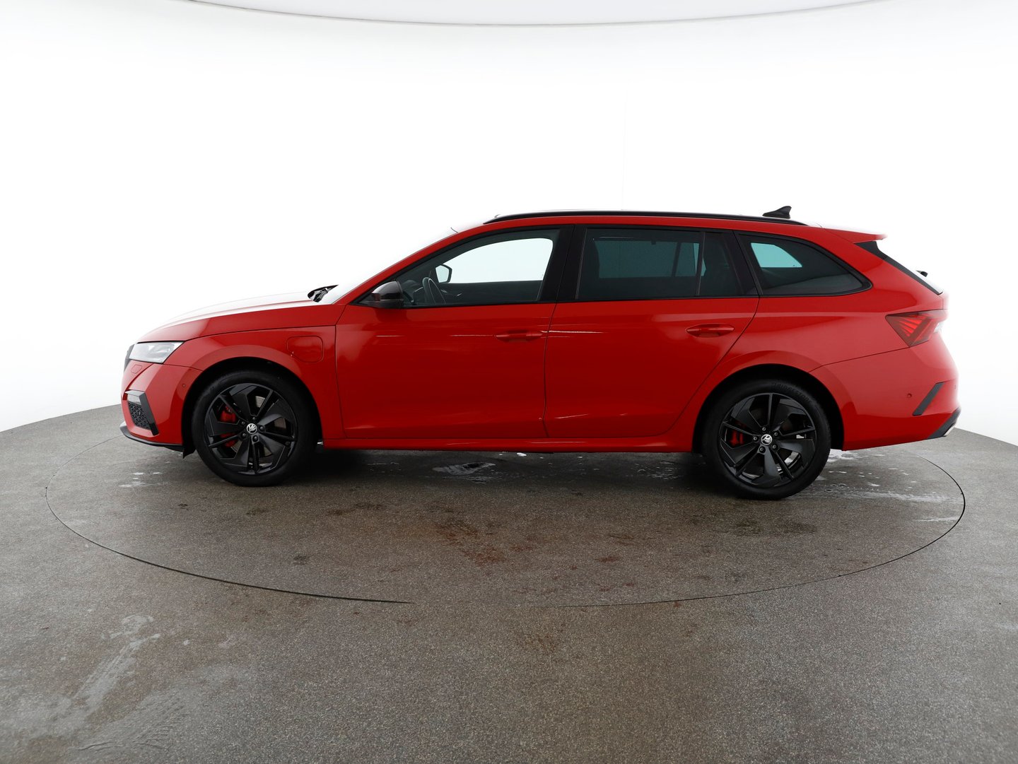 Škoda Octavia Combi RS iV 245 DSG | Bild 2 von 30