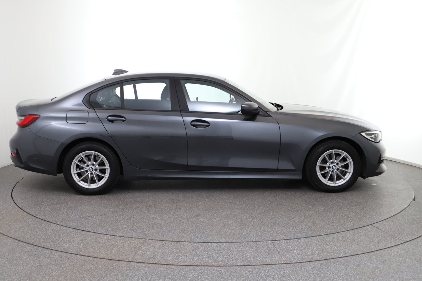 BMW 318d | Bild 6 von 29