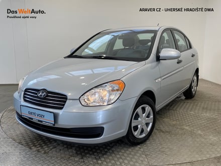 Hyundai Accent 1,4i 71 kW Klimatizace