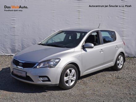 Kia Ceed 1.4 i 16v / 77 kW