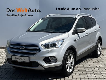 Ford Kuga  1.5  110 kW manuál ,