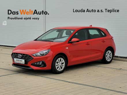 Hyundai i30 Trikolor komfort 1.5  80 kW manuál ,DPH