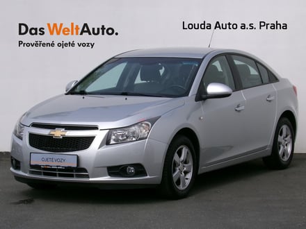 Chevrolet Cruze  1.6 i 16V 91 kW manuál ,