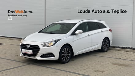 Hyundai i40  1.7  104 kW automat ,