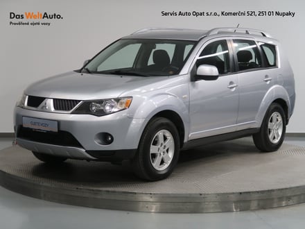 Mitsubishi Outlander 2,0 Di-D 103 kW 4x4