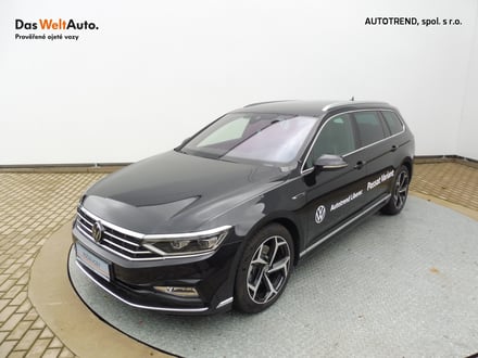 VW Passat Variant Elegance 2,0 TDI 147 kW DSG 4Motion