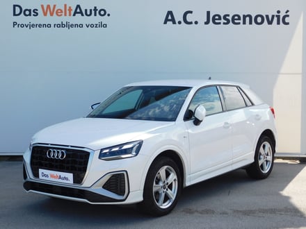 Audi Q2 30TFSI S line +