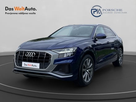 Audi Q8 55TFSIe quattro tip Select