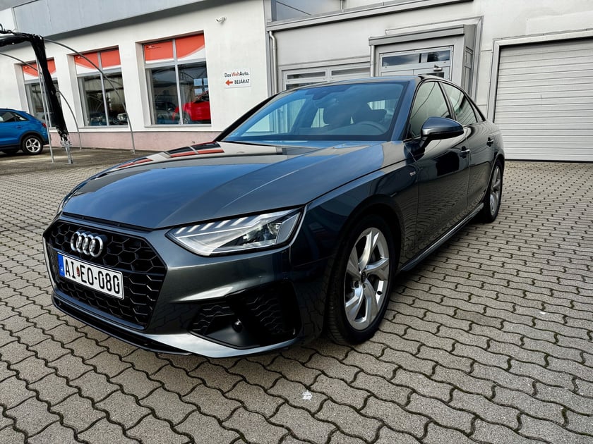 Audi A4 S line 40 TDI S tronic