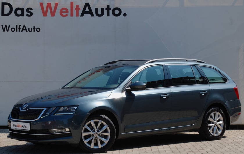 Škoda OCTAVIA COMBI Style 2.0 CR TDI DSG SCR