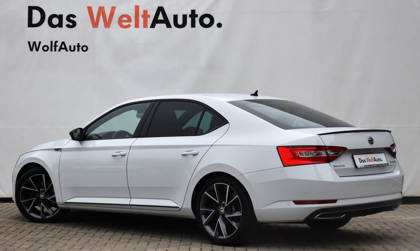 Škoda SUPERB SportLine 2.0 TDi DSG SCR