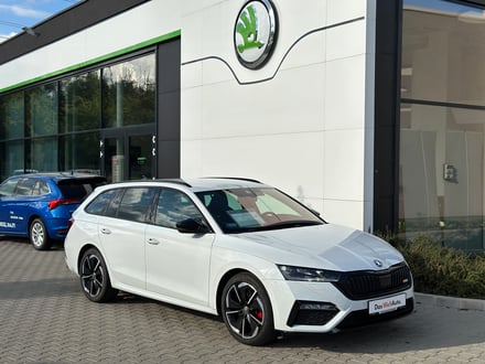 Škoda OCTAVIA COMBI RS 2.0 TSI DSG